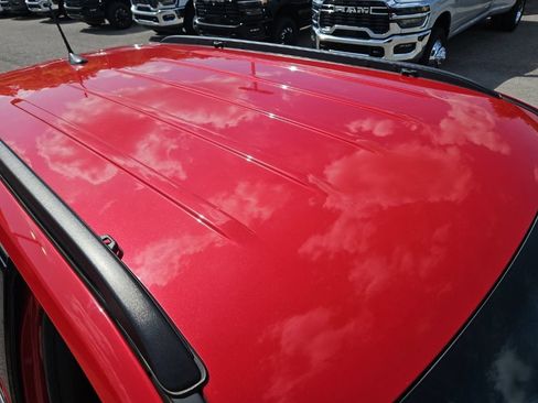 Used 2023 Jeep Compass Limited AWD/4WD image 9