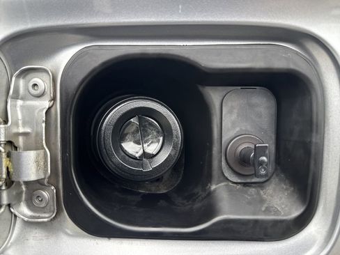 Used 2024 Honda CR-V LX image 38