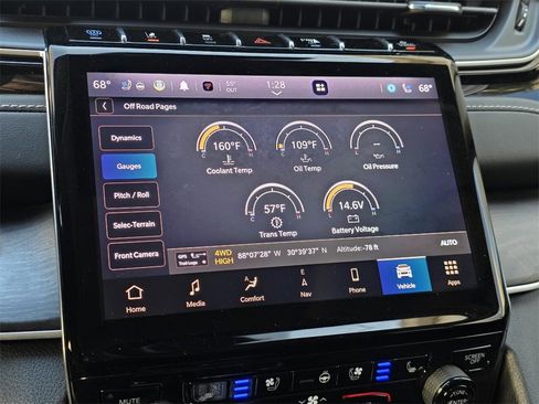 Used 2023 Jeep Grand Cherokee 4WD 4xe w/ Luxury Tech Group II image 29