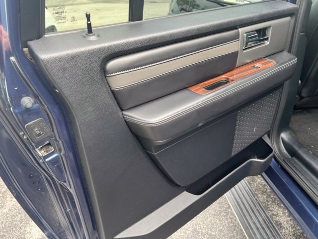 Used 2016 Ford Expedition EL Platinum AWD/4WD image 10