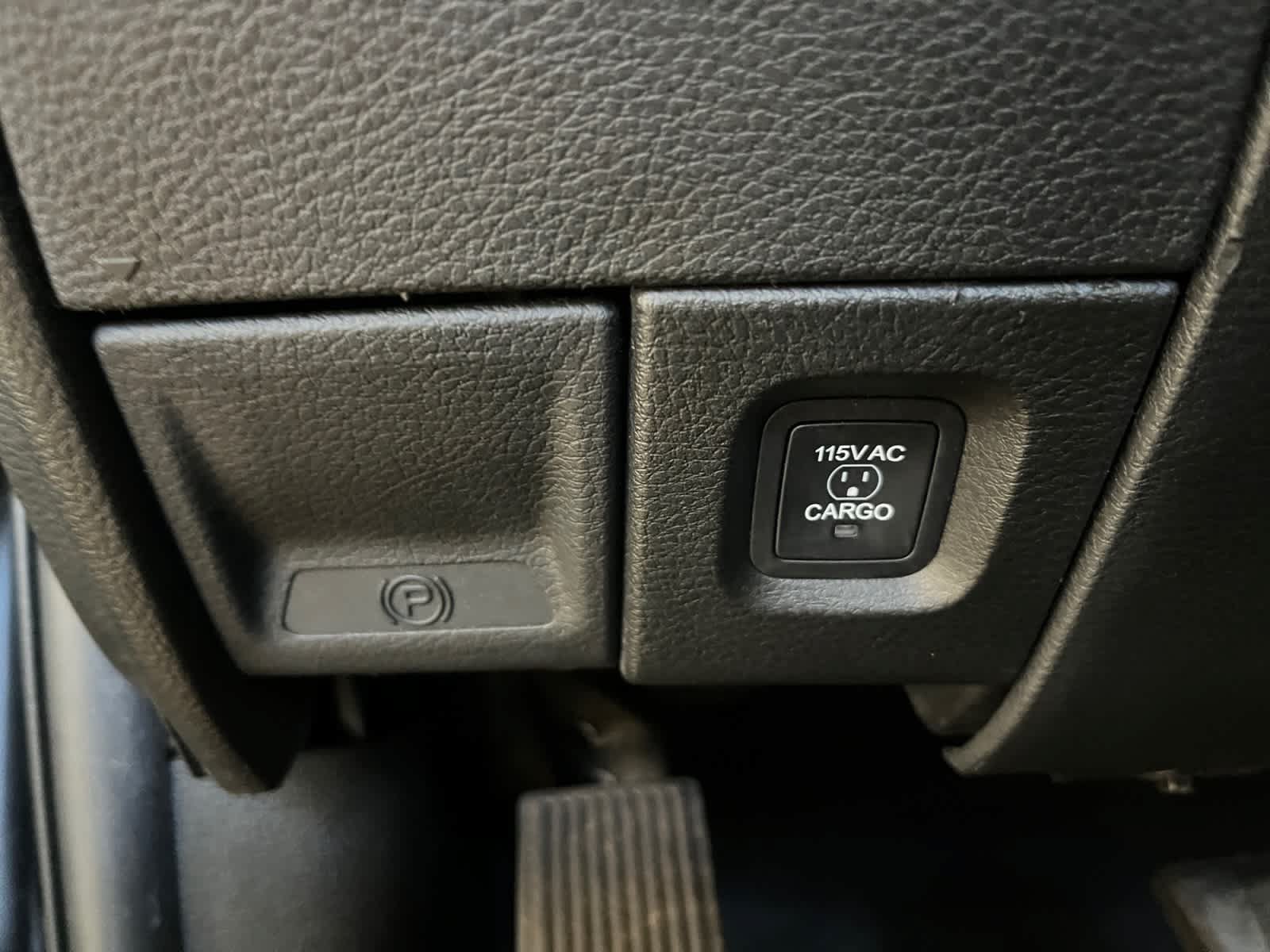 Used 2022 RAM 2500 Tradesman AWD/4WD image 27