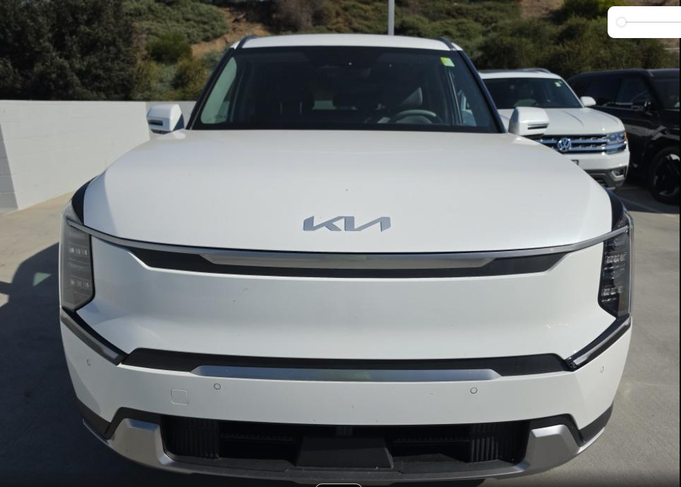 Used 2024 Kia EV9 Wind AWD/4WD image 6