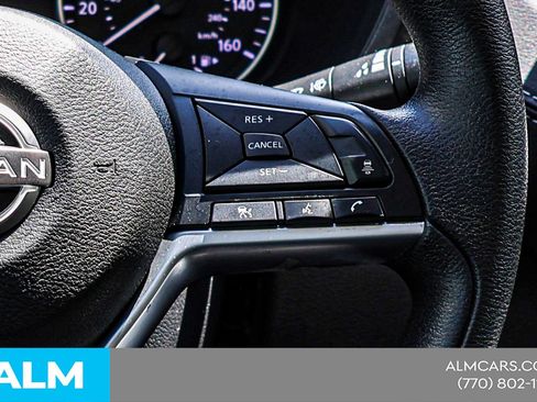 Used 2024 Nissan Sentra SV FWD image 27