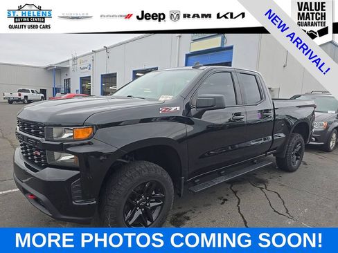 Used 2020 Chevrolet Silverado 1500 Custom Trail Boss w/ Custom Convenience Package AWD/4WD image 1