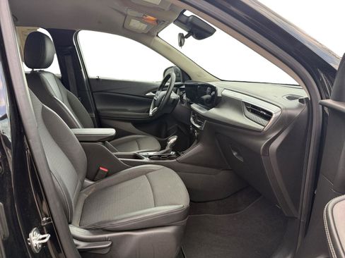 Used 2025 Buick Encore GX Preferred FWD image 26