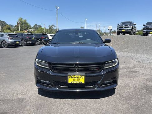 Used 2018 Dodge Charger GT w/ Navigation & Travel Group AWD/4WD image 8