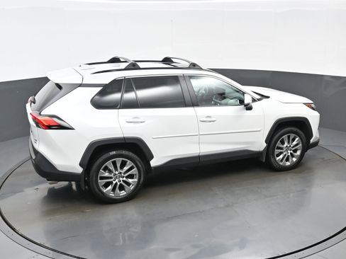 Used 2024 Toyota RAV4 XLE Premium w/ Weather Package AWD/4WD image 40