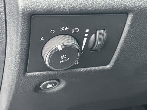 Used 2017 Jeep Grand Cherokee Limited AWD/4WD image 20