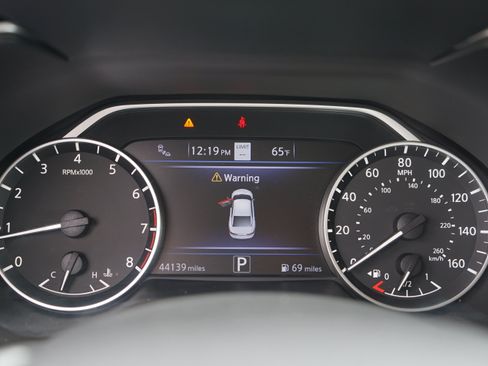 Used 2023 Nissan Maxima SV w/ Floor Mat Group FWD image 29