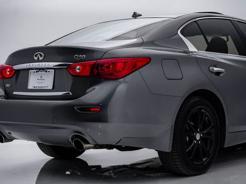 Used 2017 INFINITI Q50 Signature Edition w/ All Weather Package (L93) image 12