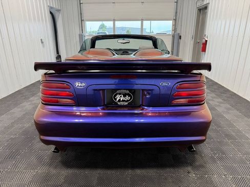 Used 1995 Ford Mustang GT RWD image 5