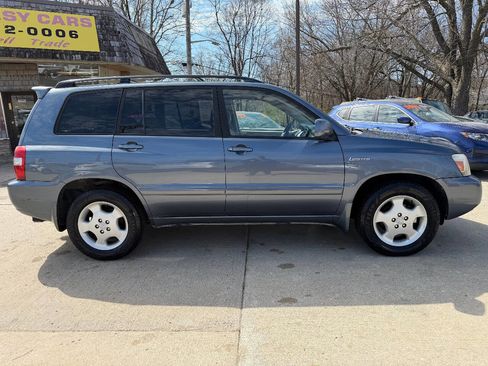Used 2005 Toyota Highlander Limited image 8