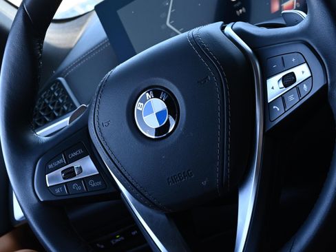 Certified 2025 BMW X5 xDrive40i w/ Premium Package image 23