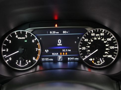 Used 2024 Nissan Altima 2.5 SV FWD image 22