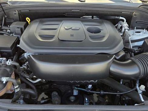 Used 2019 Dodge Durango GT RWD image 27