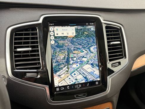 Certified 2024 Volvo XC90 B5 Plus w/ Protection Package Premier image 28