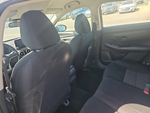 Used 2025 Nissan Sentra SV FWD image 11