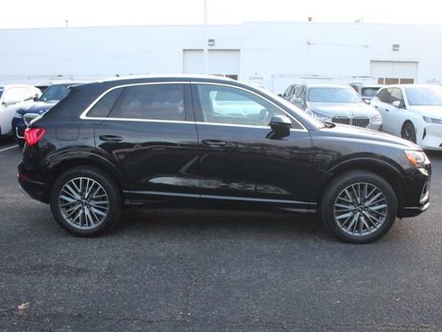 Used 2022 Audi Q3 2.0T Premium image 11