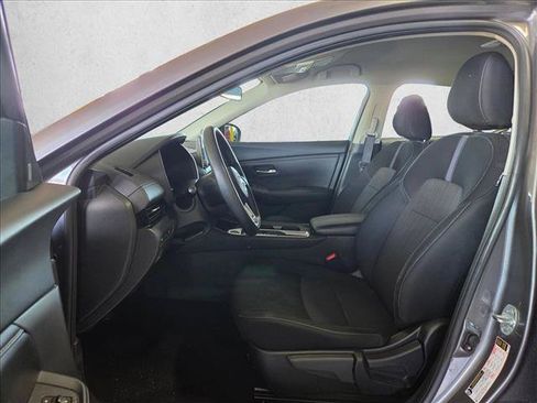 Used 2024 Nissan Sentra SV FWD image 10
