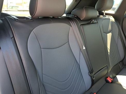 New 2026 Volkswagen Tiguan SE R-Line image 23