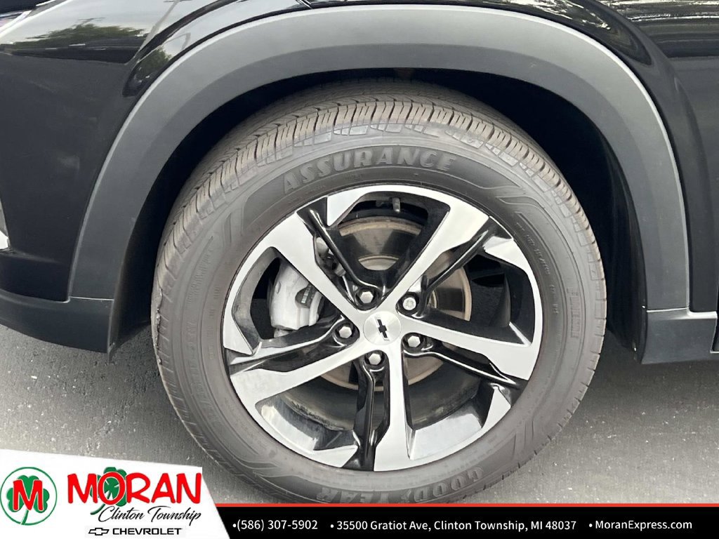 Used 2025 Chevrolet Trax RS w/ Driver Confidence Package FWD image 10