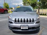 Used 2017 Jeep Cherokee Latitude w/ Comfort & Sound Group image 5