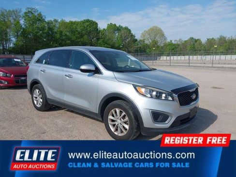 Used 2018 Kia Sorento L image 2