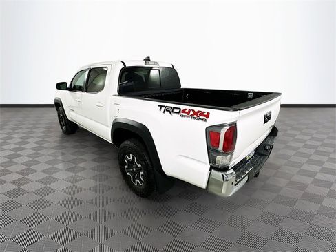 Used 2022 Toyota Tacoma TRD Off-Road image 5