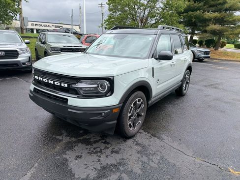 Used 2022 Ford Bronco Sport Outer Banks w/ Tech Package AWD/4WD image 17