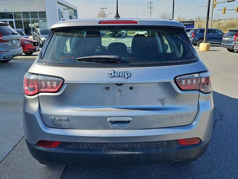 Used 2019 Jeep Compass Sport w/ Cold Weather Group image 5