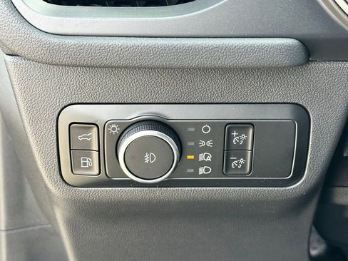 New 2024 Ford Escape SE w/ PHEV Premium Package image 25