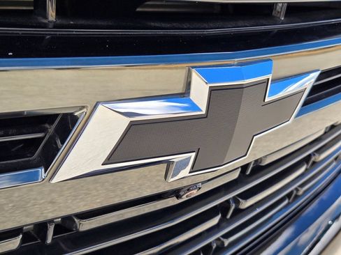 Used 2021 Chevrolet Tahoe RST w/ Luxury Package RWD image 5