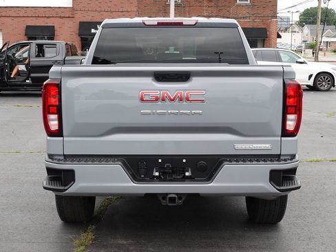 Used 2024 GMC Sierra 1500 Elevation AWD/4WD image 9