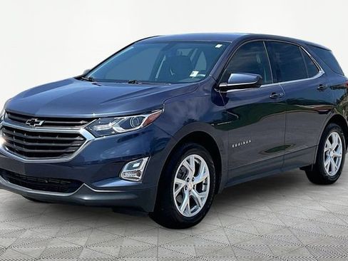 Used 2019 Chevrolet Equinox LT FWD image 3