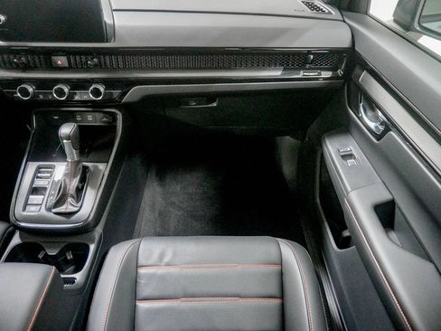 Used 2026 Honda CR-V Sport Touring image 31