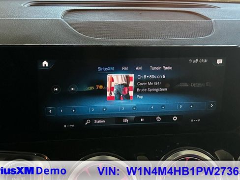 Certified 2023 Mercedes-Benz GLB 250 4MATIC image 40