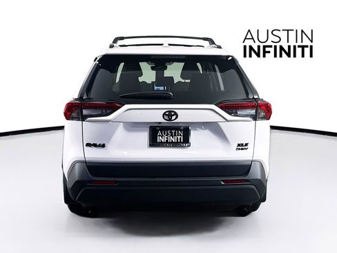 Used 2025 Toyota RAV4 XLE w/ Convenience Package AWD/4WD image 6