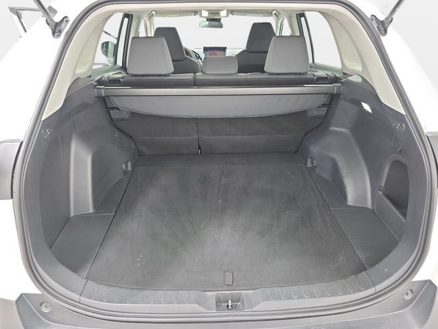 Certified 2025 Toyota RAV4 XLE AWD/4WD image 31