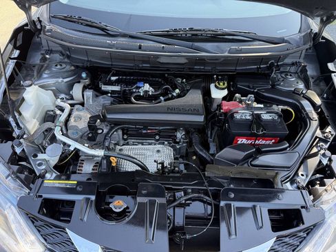 Used 2016 Nissan Rogue S AWD/4WD image 26