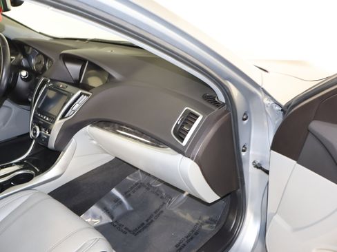 Used 2019 Acura TLX w/Advance Pkg image 46