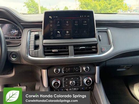 Used 2023 GMC Yukon XL SLT w/ SLT Luxury Package AWD/4WD image 27