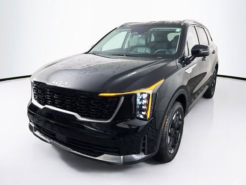 New 2026 Kia Sorento S image 1