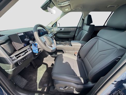 New 2026 Hyundai Santa Fe SEL FWD image 12