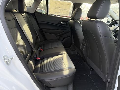 New 2026 Chevrolet Trax LT w/ Driver Confidence Package image 10