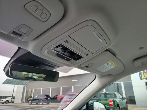 New 2026 Lincoln Nautilus Premier image 30