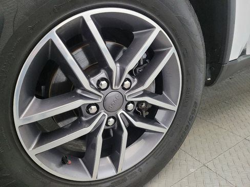 Used 2020 Jeep Grand Cherokee Limited image 31