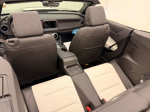 Certified 2024 Chevrolet Camaro SS image 33