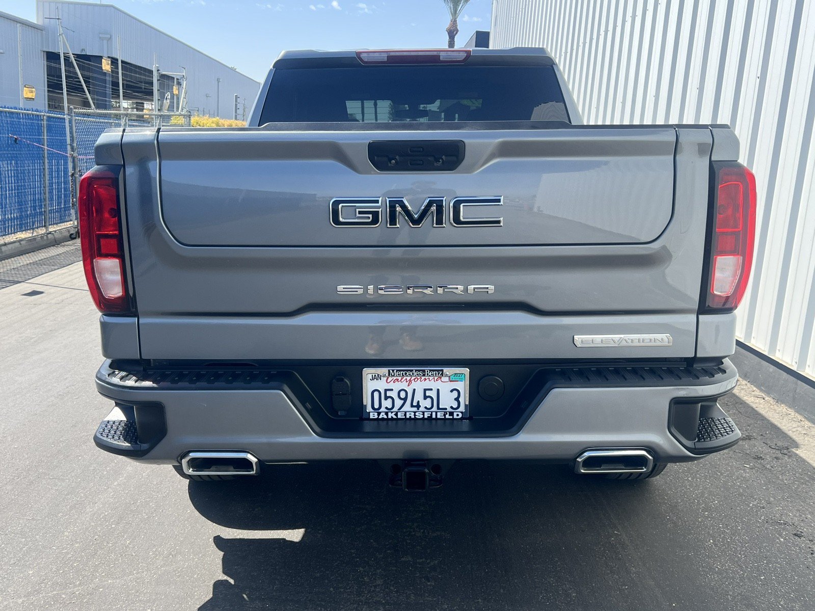 Used 2021 GMC Sierra 1500 Elevation w/ LPO, Elevation Black Package AWD/4WD image 5