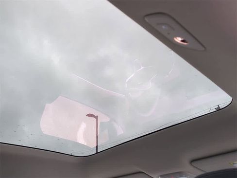 New 2025 Volvo EX90 Ultra image 21