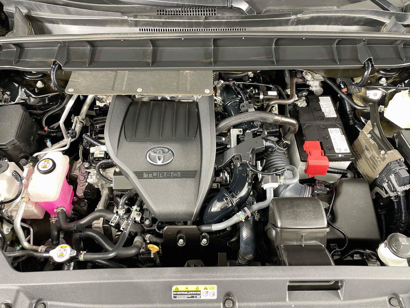 Used 2023 Toyota Highlander Limited AWD/4WD image 34